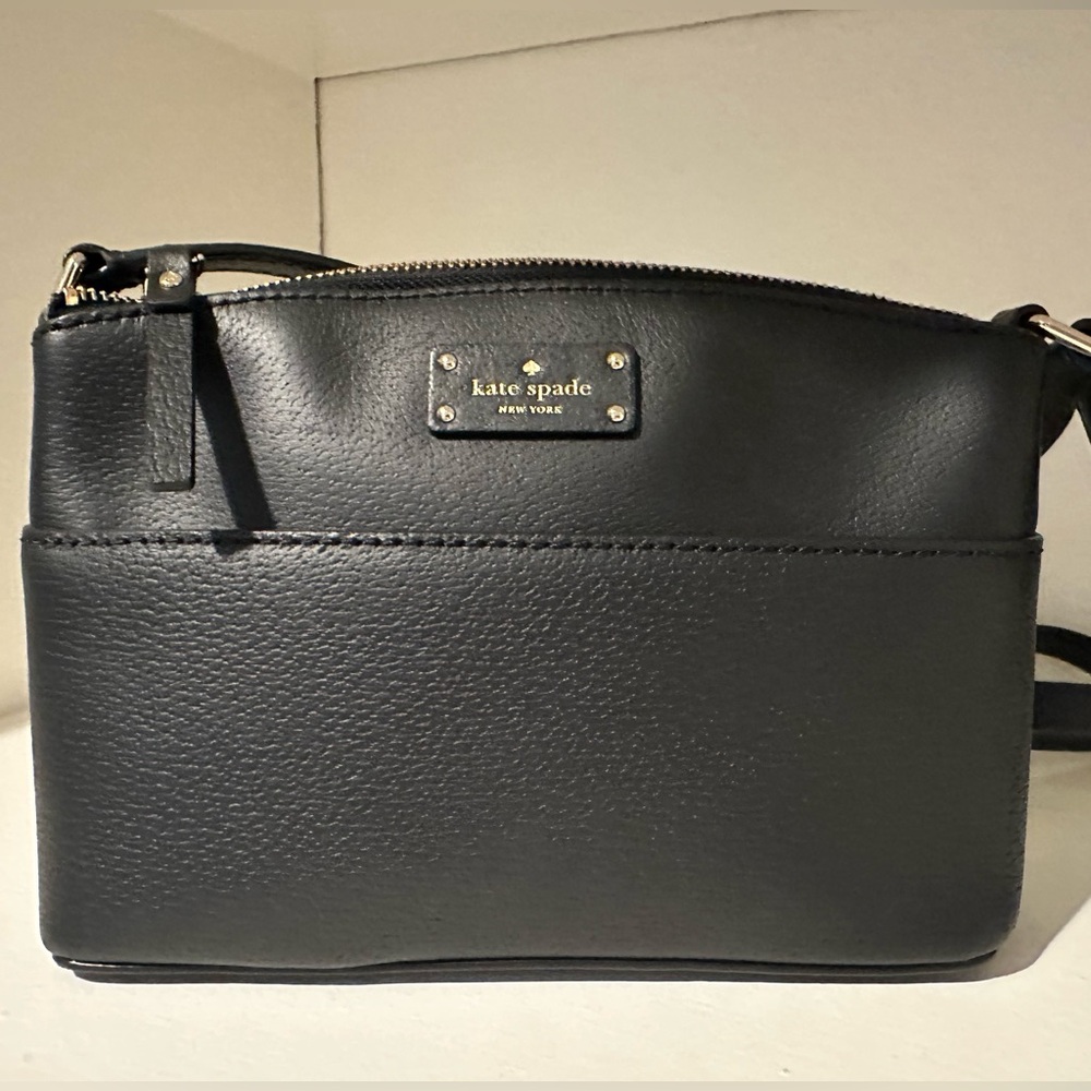 Kate Spade Elegant Black Crossbody Bag